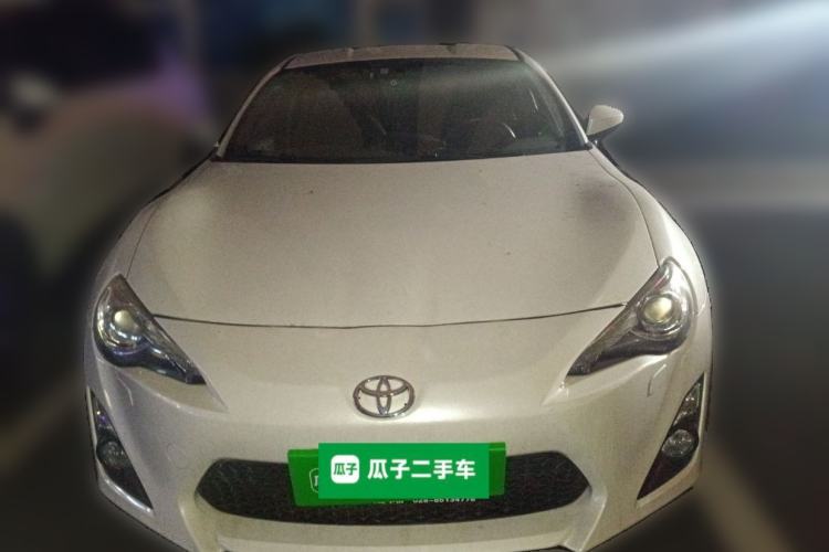 Used Toyota 86 2013 2.0L Automatic Luxury Version
