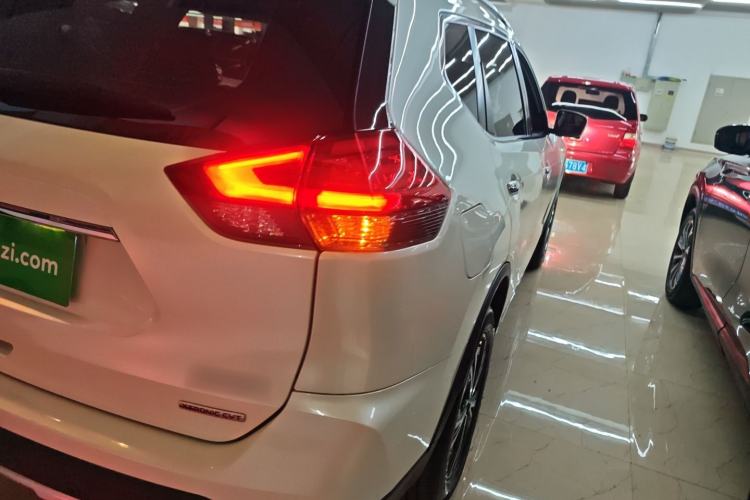 Used Nissan X-Trail 2020 2.5L XL ITS CVT 4WD Deluxe Navigation Edition