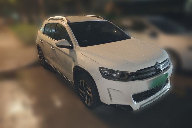 Used Citroen C3-XR 2015 1.6L Manual Pioneer Model Front Right 45 Deg