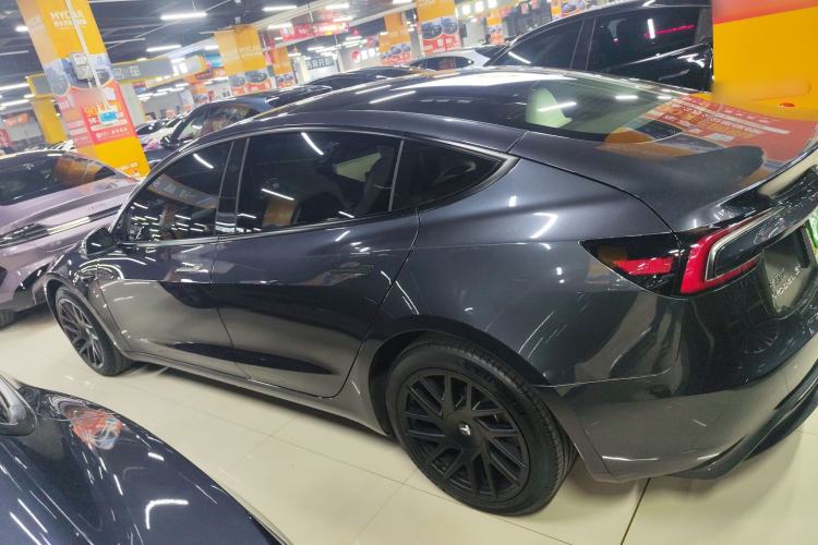 Used Tesla Model 3 2023 Long-Range All-Wheel-Drive Version