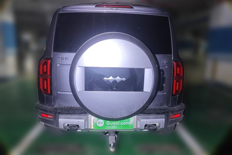 Used Formula Leopard 5 2023 Navigator Edition Rear