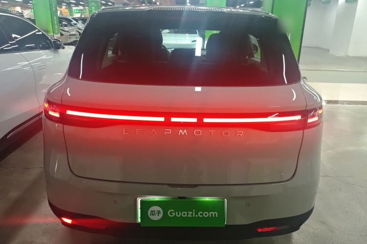 Used Leapmotor B10 2025 510 Joyful Edition
