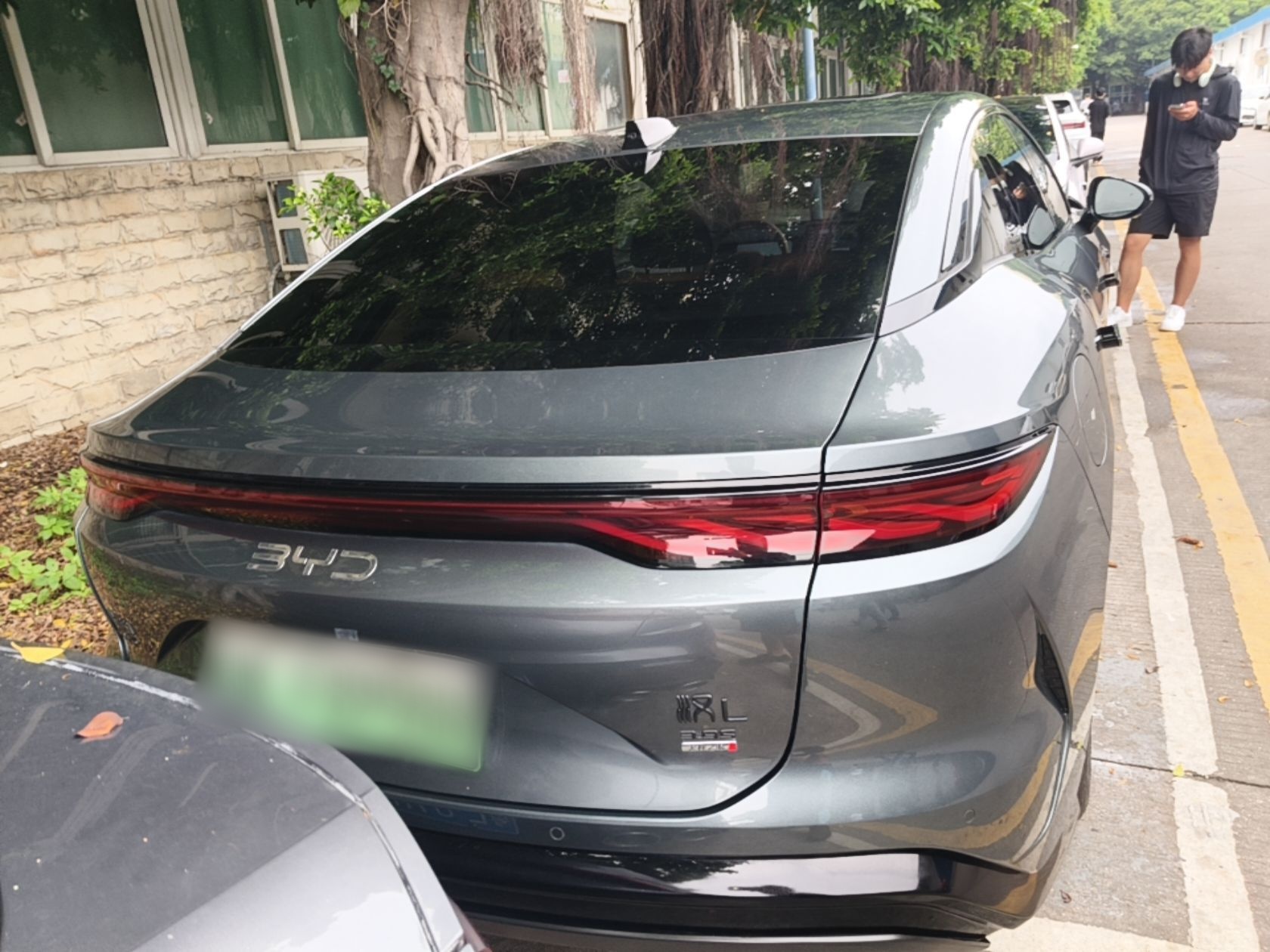 BYD Han L 2025 DM-p Four-Wheel-Drive LiDAR Flagship Model — снимка 5