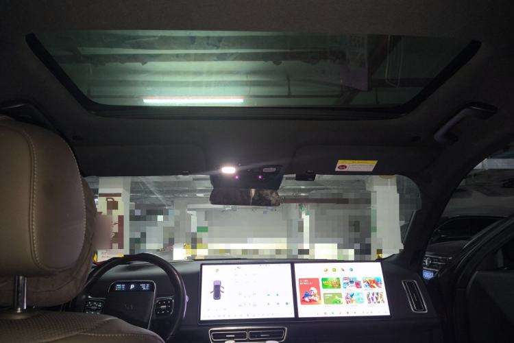 Used Li Auto L8 2023 Pro Model
