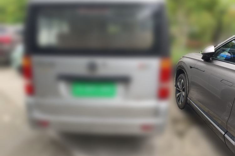 Used Dongfeng Xiaokang C37 2016 1.5L Standard II DK15-06
