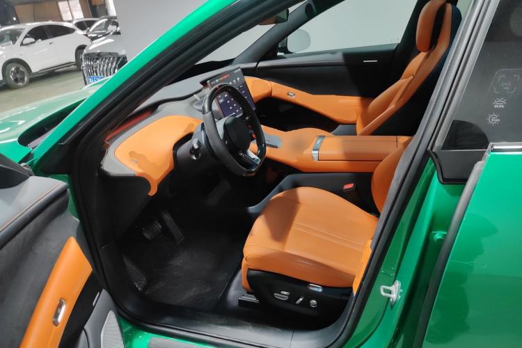 Used Xiaomi Auto YU7 2025 Ultra-Long Range High-Performance All-Wheel-Drive Max Edition
