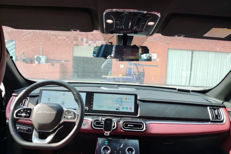 Used JETOUR X70 PLUS 2025 1.5T Luxury Edition 7-Seater