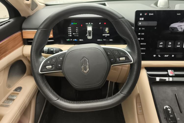 Used Hima AITO M5 2023 Extended-Range Rear-Drive Standard Version