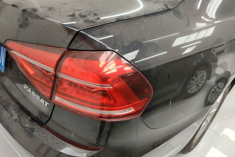 Used Volkswagen Passat 2017 280TSI DSG Luxury Edition
