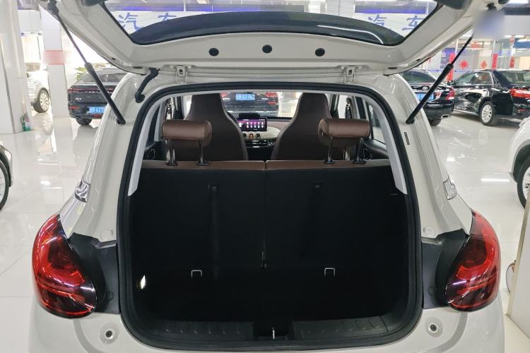 Used Wuling Bingo 2023 333 km Lingxi Connected+ Version
