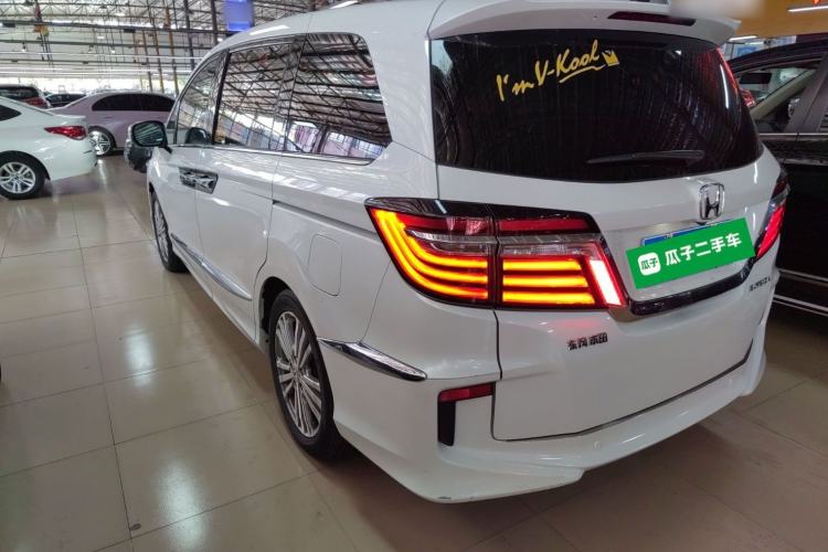 Used Honda Elysion 2016 2.4L Luxury Edition
