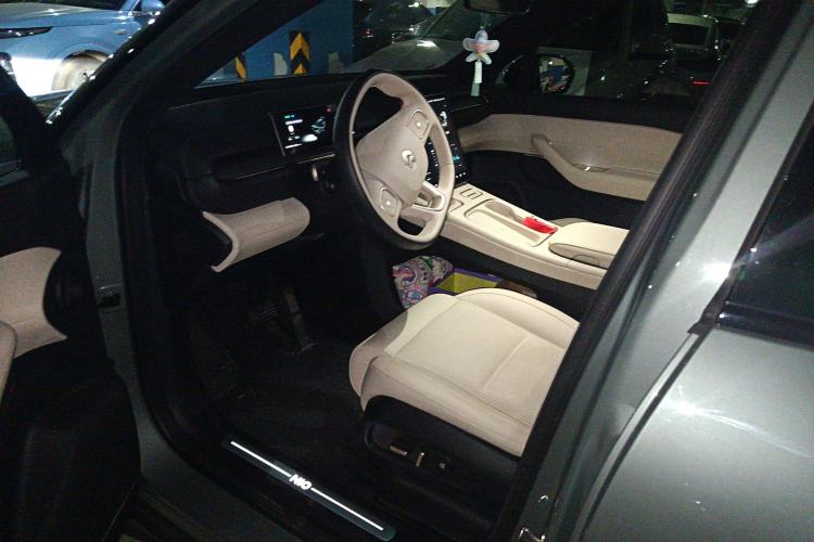 Used Nio ES6 2023 75 kWh
