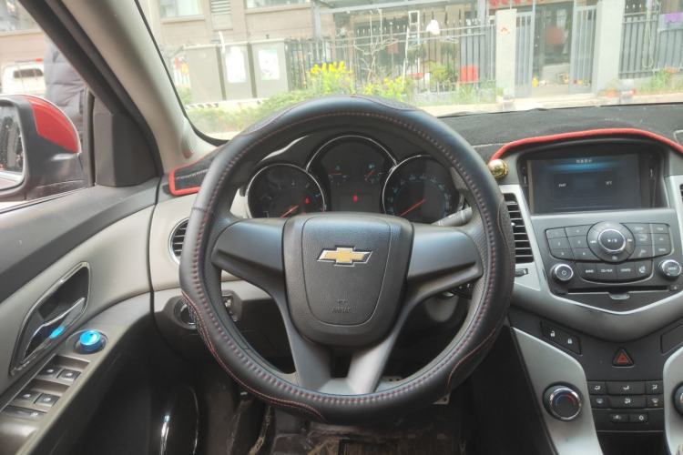 Used Chevrolet Cruze 2013 1.6L SL MT