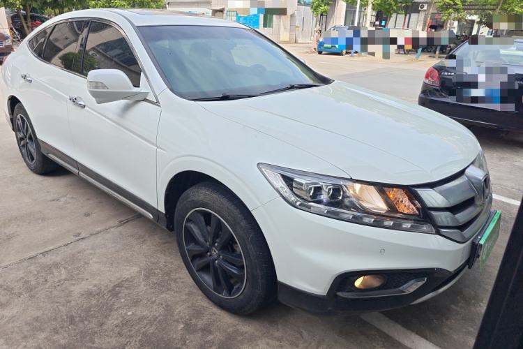 Used Honda Crosstour 2014 2.4L Luxury Edition