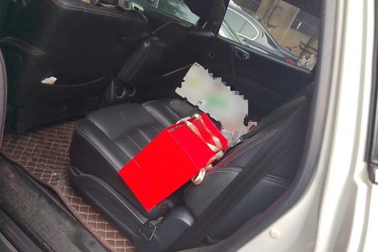 Used Luxgen Great 7 SUV 2015 2.2T Two-Wheel-Drive ZhiZun Version
