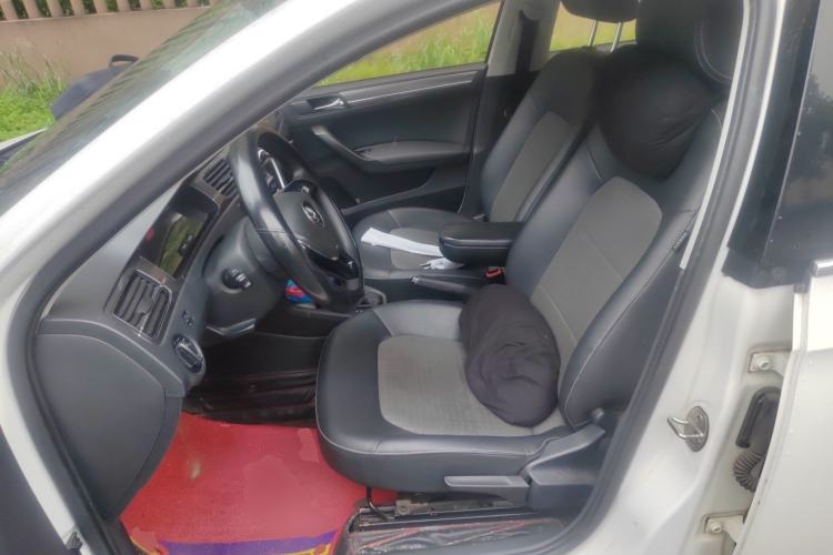 Used Volkswagen Santana 2016 1.6L Automatic Comfort Edition Left Front Seat