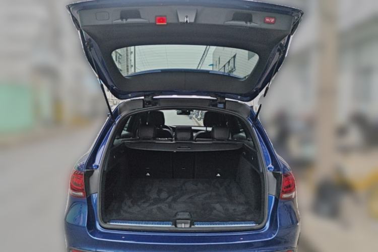 Used Mercedes-Benz GLC 2020 GLC 260 L 4MATIC Dynamic Model
