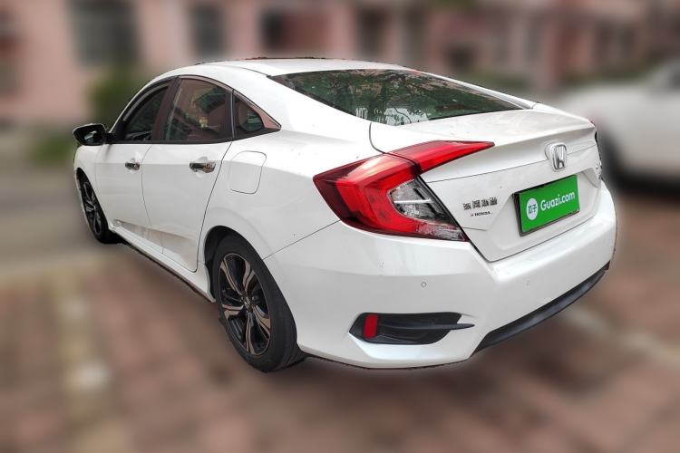 Used Honda Civic 2016 220TURBO CVT Prestige Edition
