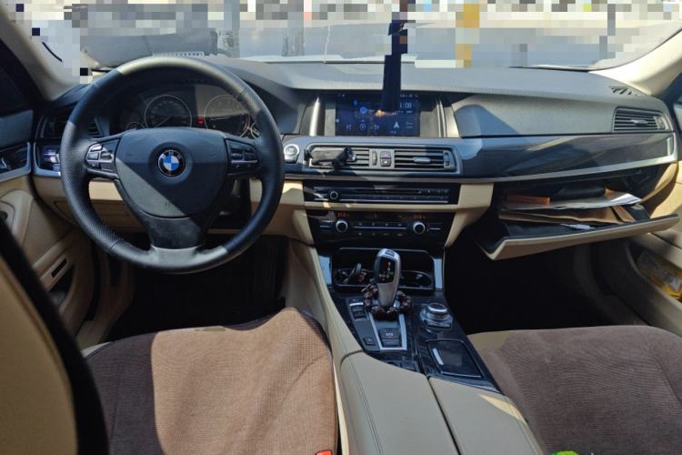 Used BMW 5 Series 2013 520Li Elegant Edition
