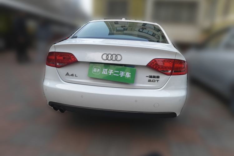 Used Audi A4L 2010 2.0 TFSI Technology Edition
