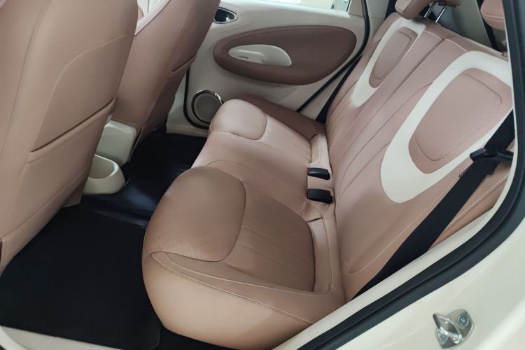 Used Wuling Bingo 2025 333 km Lingxi Deluxe Edition Left Rear Seat