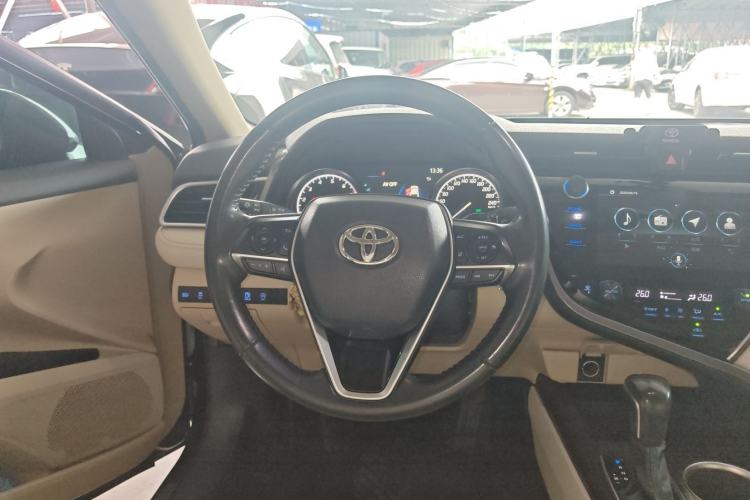 Used Toyota Camry 2019 2.0G Luxury Edition China VI Standard
