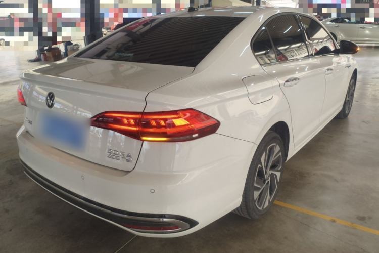 Used Volkswagen Bora 2023 300TSI DSG Prestige Edition
