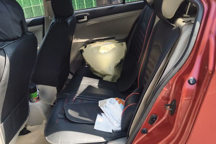 Used CHANGAN Alsvin V3 2012 1.3L Manual Comfort Version China IV Standard
