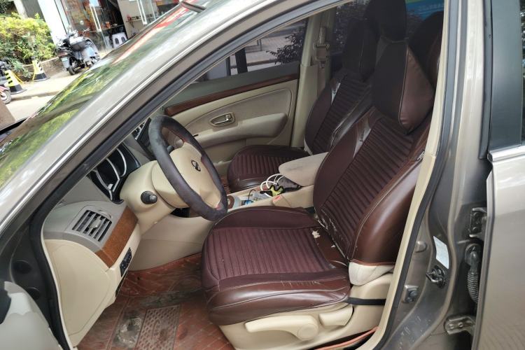 Used Nissan Sylphy 2009 1.6XE Automatic Comfort Edition Left Front Seat