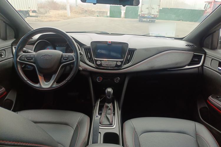 Used Chevrolet Monza 2022 Light Hybrid RS 330T Automatic Comfort Edition Center Console