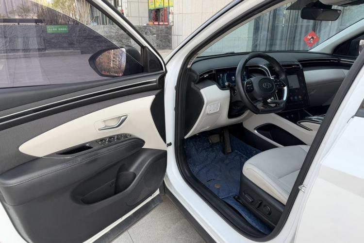 Used Hyundai Tucson 2021 Tucson L 1.5T DCT TOP Flagship Edition Interior 3