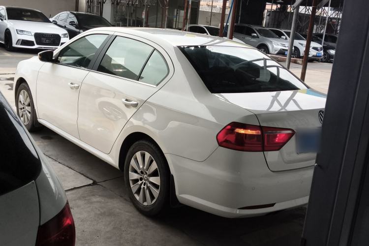 Used Volkswagen Lavida 2013 Revised Version 1.4 TSI DSG Comfort Edition Rear Left 45 Deg