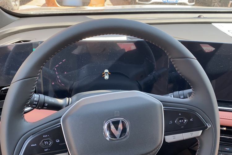 Used CHANGAN X5 PLUS 2026 Model, Second Generation, 1.5T Pioneer PRO