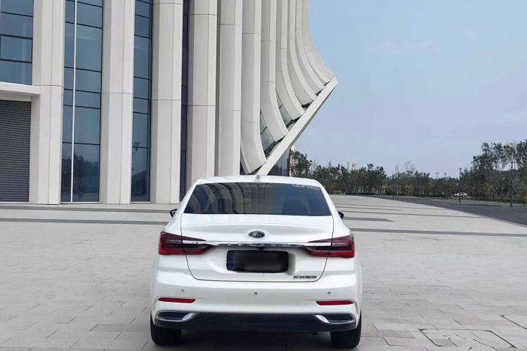 Used Ford Escort 2021 1.5L Automatic Diamond Edition