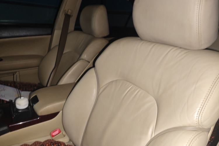 Used Toyota Reiz 2008 2.5S Special Commemorative Edition Left Front Seat