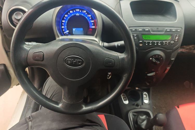 Used BYD F0 2011 Shangku Edition 1.0L XuanKu Model