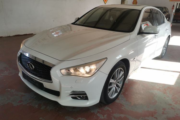 Used Infiniti Q50 2014 2.0T Comfort Edition