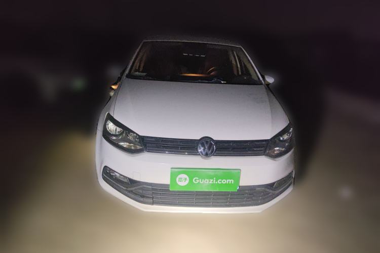 Used Volkswagen Polo 2016 1.4L Manual Fashion Model
