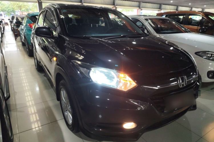 Used Honda Vezel 2017 1.5L CVT 2WD Comfort Model Exterior 1