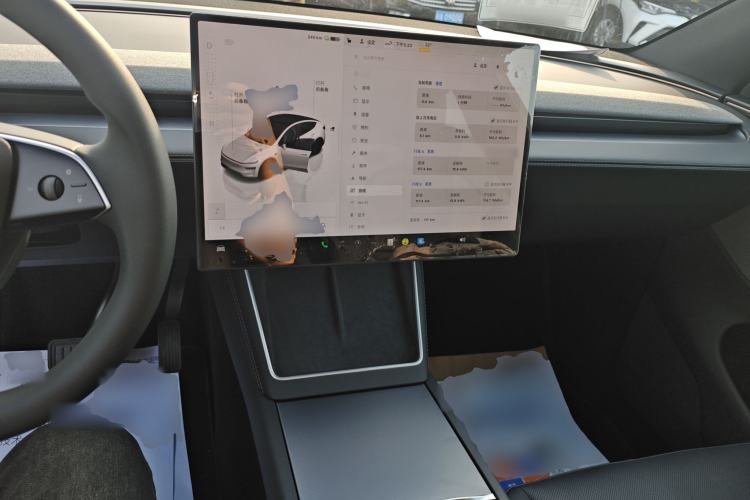 Used Tesla Model Y 2026 Rear-Drive Model