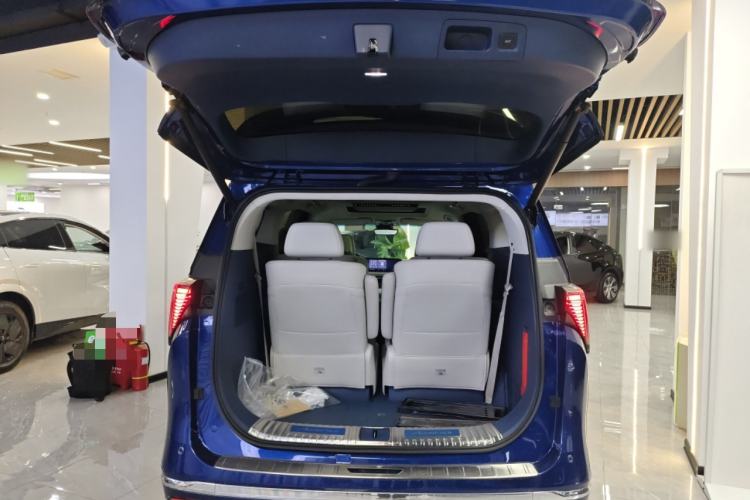 Used Buick GL8 New Energy 2024 Lu Zun Luxury Edition 6-Seater
