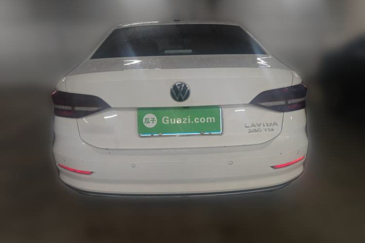 Used Volkswagen Lavida 2022 1.5L Automatic Comfort Edition