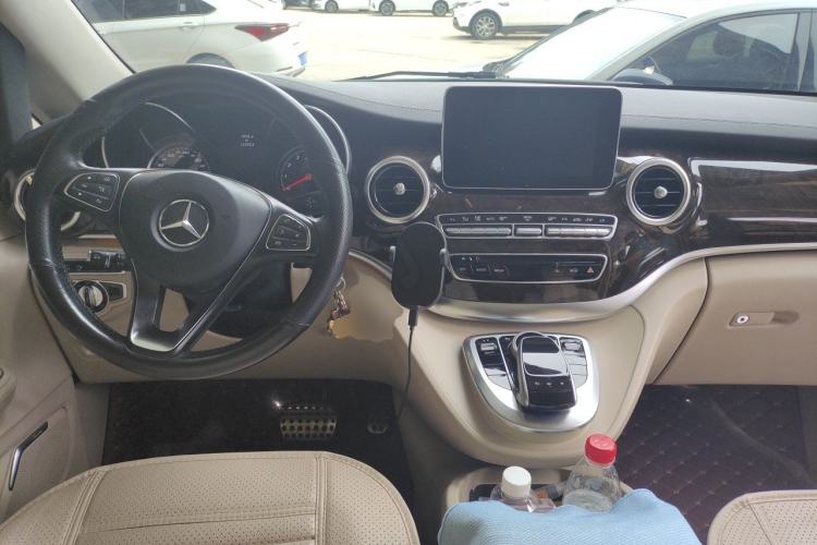 Used Mercedes-Benz V-Class 2016 V 260 Prestige Edition
