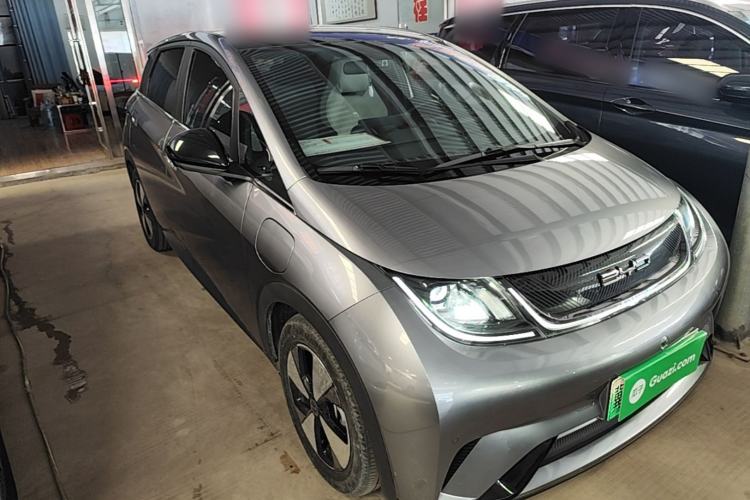 Used BYD Dolphin 2023 420 km Fashion Edition
