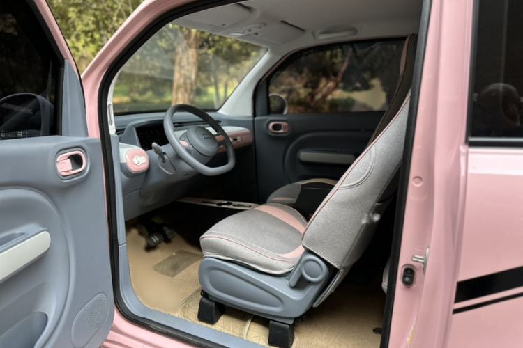 Used Bestune Pony 2025 222km Range Agile Horse Interior 2