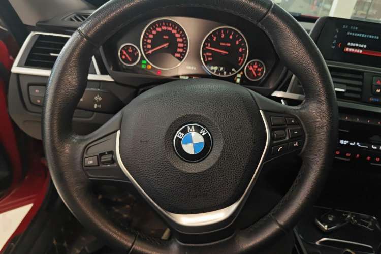 Used BMW 3 Series GT 2018 320i Sport Edition
