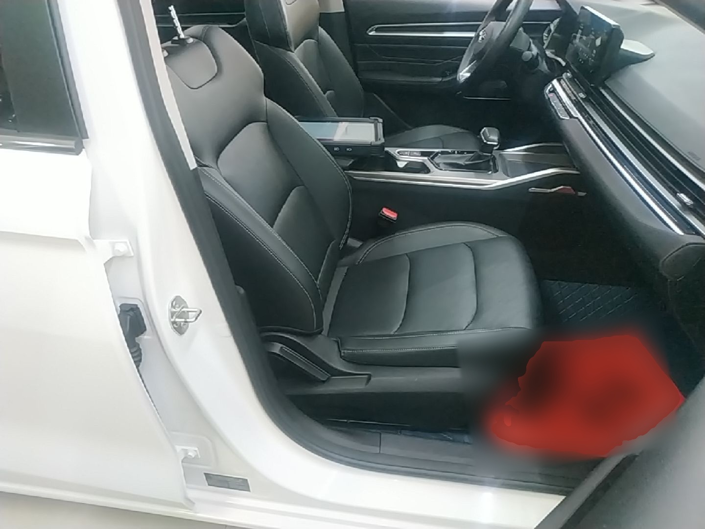 Geely Auto Emgrand 2022 4th Generation 1.5L CVT Luxury Model - Premium — снимка 19