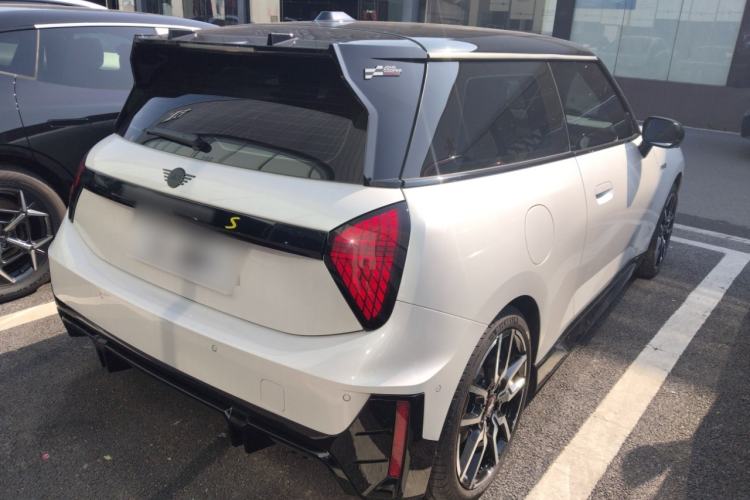 Used MINI Electric MINI COOPER 2024 452km COOPER SE Racing Driver