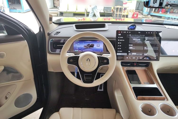 Used Hima AITO M7 2026 Model, Range-Extended Max Long-Range Version, 6 Seats Steering Wheel