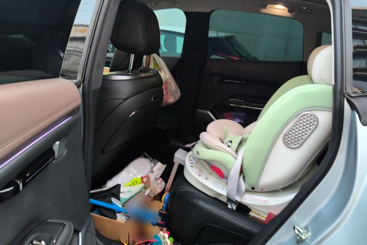 Used Hyptec HT 2023 670 Rear-Drive Ultra-High-Voltage NDA Version
